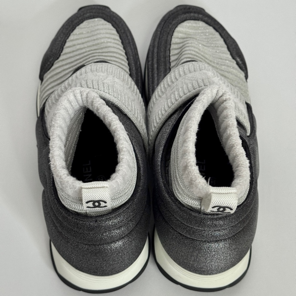 CHANEL Sneakers SZ 5 - Picture 6 of 8